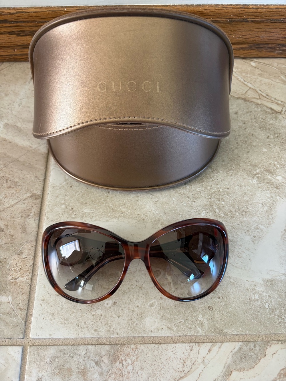 Y2K Vintage Gucci Oversized Tortoiseshell Brown Gradient Lens Sunglasses